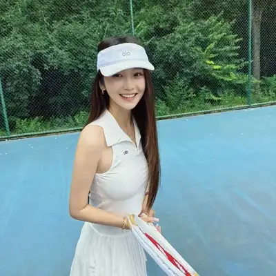 潘鹏娜